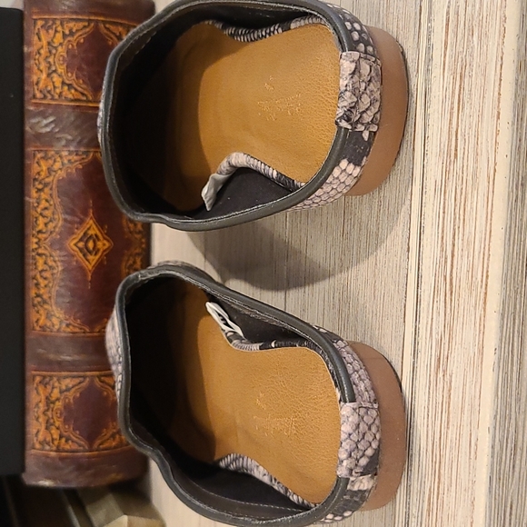 Snakeprint Mules - Picture 2 of 4